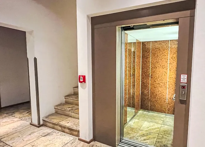 Cheeky Apartment-1 By Interhome * Эббс